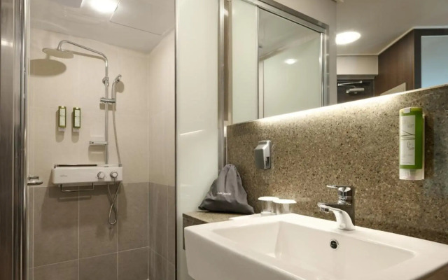 The Hotel Sokcho by Best Western Signature Collection