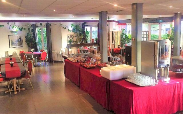 Kyriad Saint Fargeau Ponthierry Apollonia