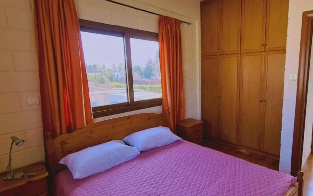 25 AN - Pernera House