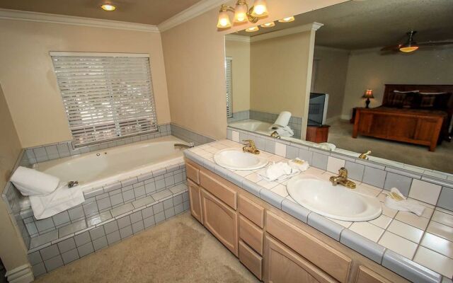 Bear Stone 686 by RedAwning