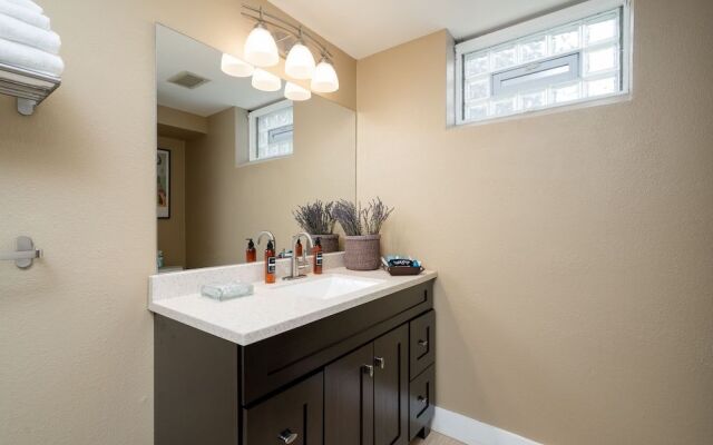 Linden Hills Retreat