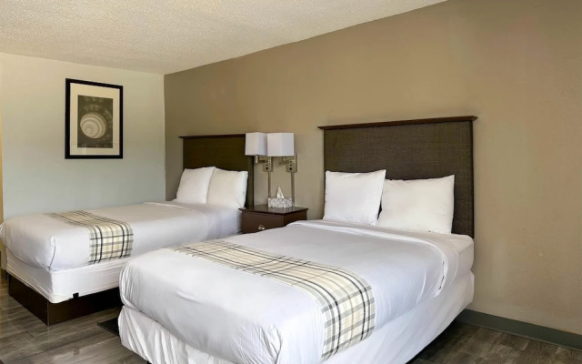 Quality Inn Rochester Airport