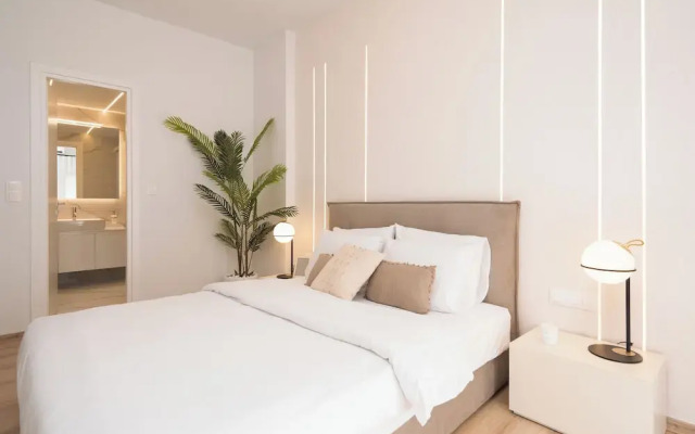 Luxury Apartment next to the National Museum