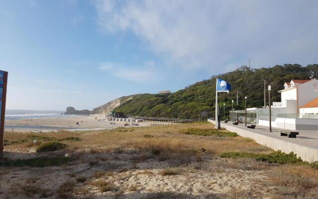 T2 Praia Paredes da Vitoria