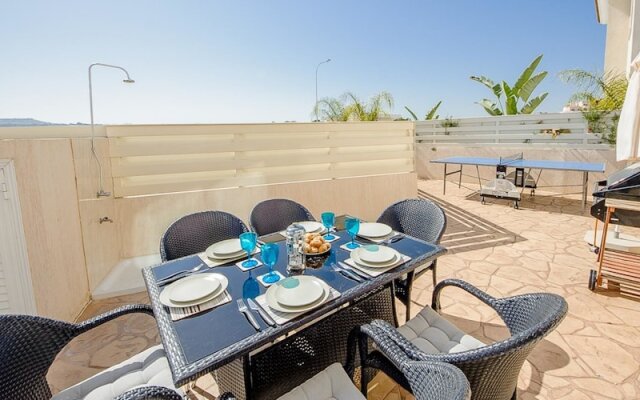 Oceanview Luxury Villa 012