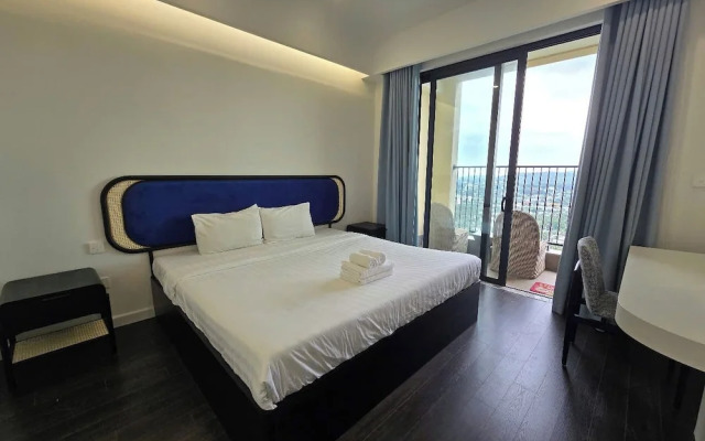 SenSea Hillside APT - Sunset Town PQ