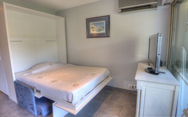 Studio Vue mer 150m Plages Pk