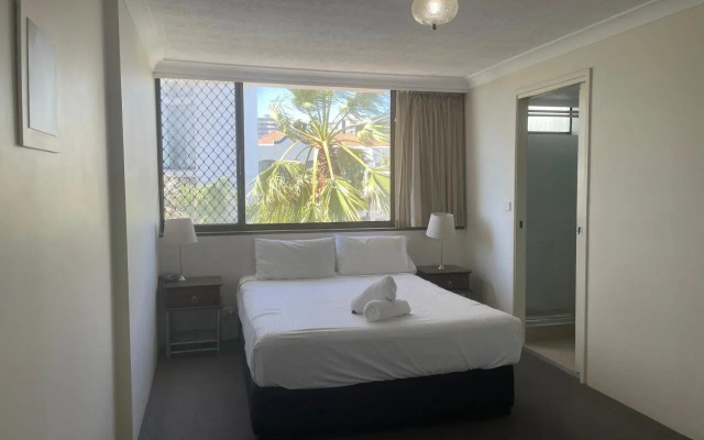 Aries Holiday Apartments