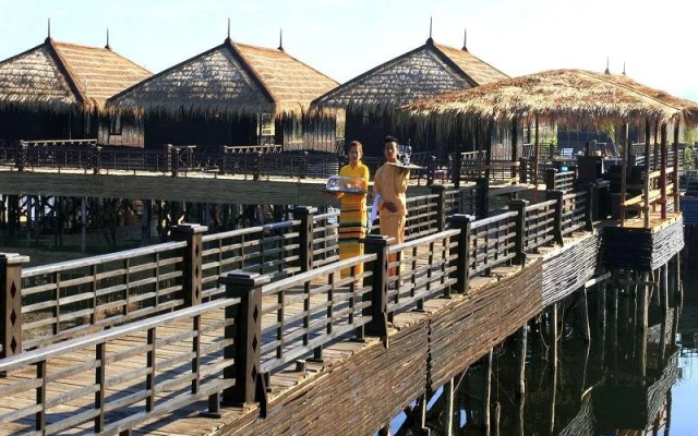 Sky Lake Inle Resort