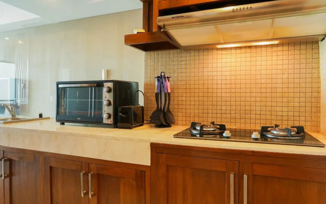 Suite 3BR Kemang Village Apartment