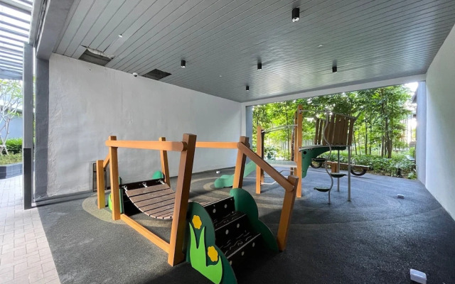 Agile Residence TRX by Isabella