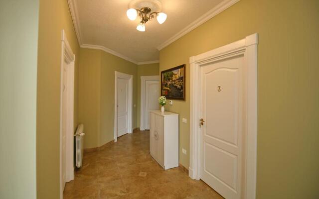 Absolut Residence Hateg