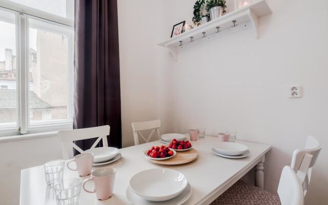 Historic Centre APTs by Michal&Friends