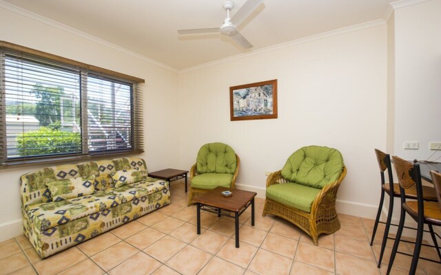 Picnic Bay Apartments Unit 1