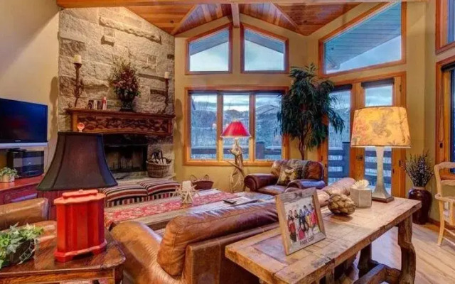 Twin Pines