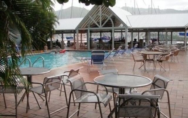 The Mariner Inn Hotel