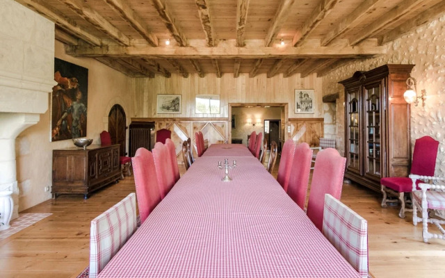 Ritzy Mansion in Sourzac With Tennis Court, Pool & Gym