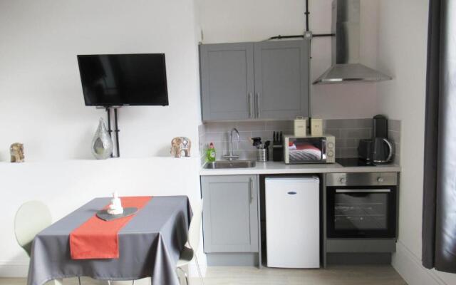 Queen Street Apartments