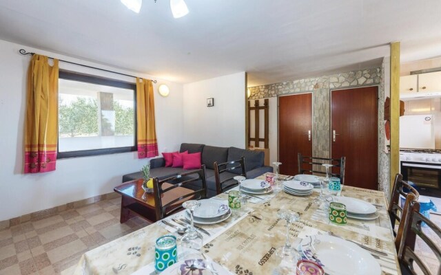 Nice Home in Valtura With Wifi and 2 Bedrooms