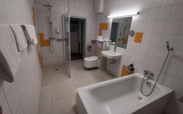 Bs16 Hotel