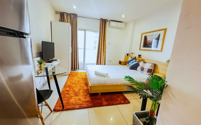 The Gallery Apartment