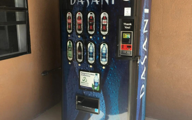 Days Inn by Wyndham Mesa East