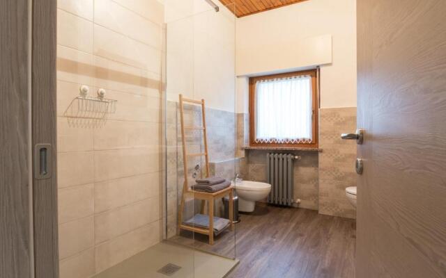 Lo Sherpa Holiday Home