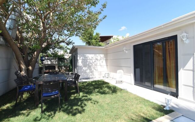Tasev Apart Hotel