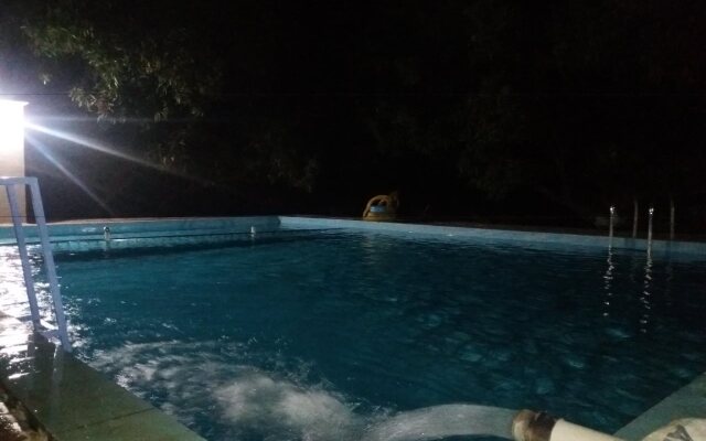 Hotel Shiv International