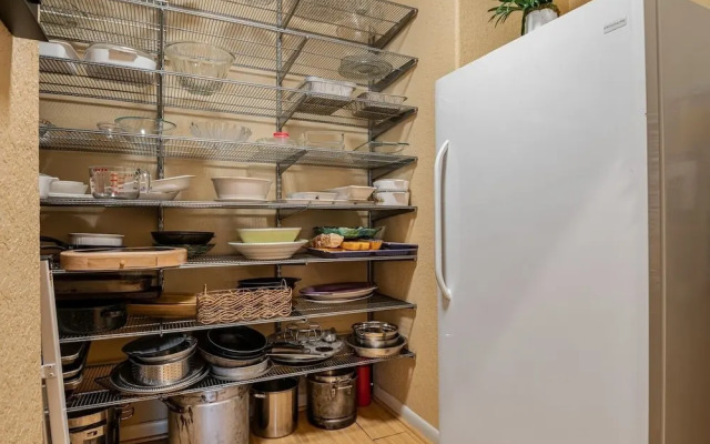 Crystal Beach Villa 5 Bedroom Home