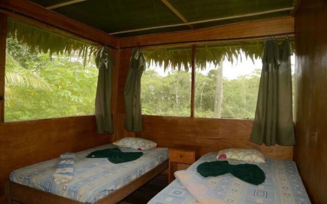 Chullachaqui EcoLodge
