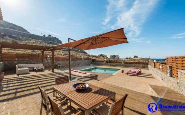 Executive Rhodes 3-Bedroom Villa Villa Seastone Private Pool Sea Views Lindos