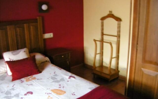 Apartamentos Rurales La Portiella