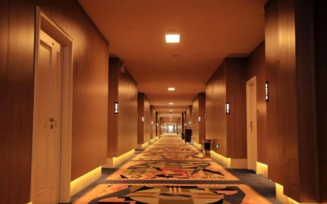 Europark Hot Springs Hotel