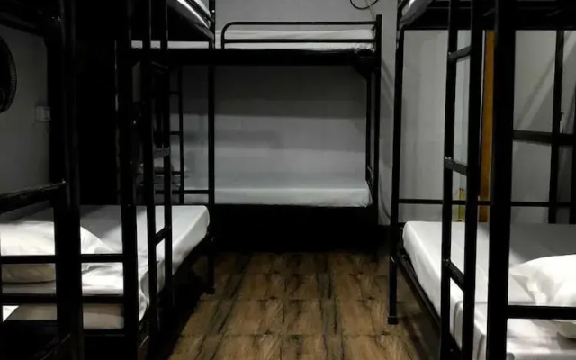 Ghatside Hostel & Stay