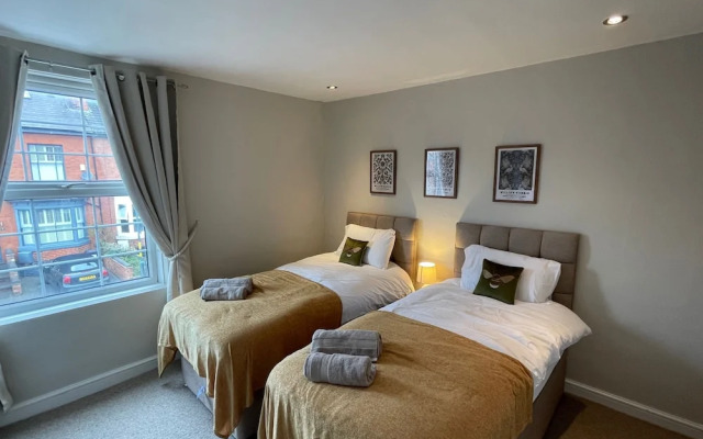 Familyfriendly - Sleeps6 - Privateparking - Garden