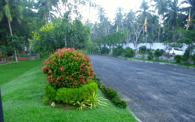 Grindlays Regency Hotel