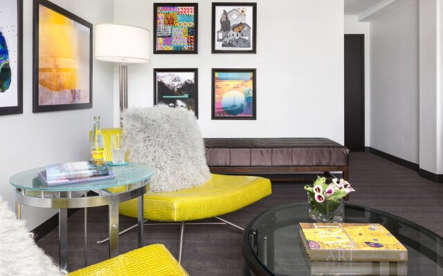 Studio Allston Hotel