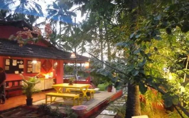 The Yuppi Hippi Hideout