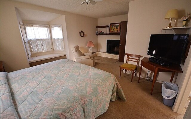 Ruidoso Three-bedroom