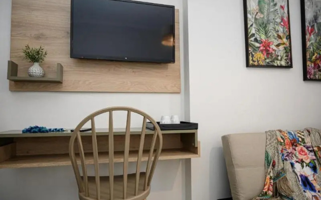 Parthenon Art Executive Wing