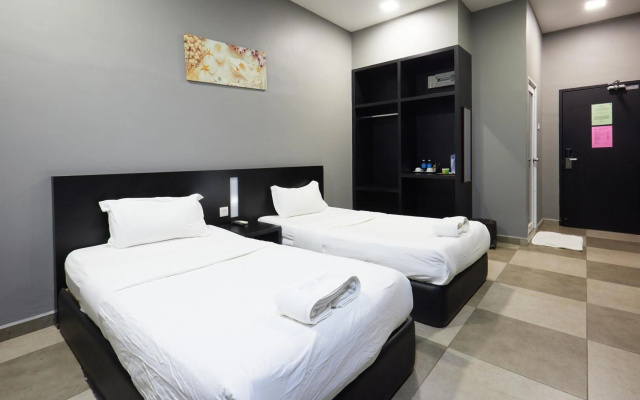 Elite Hotel Muar – Guest Rooms – Muar