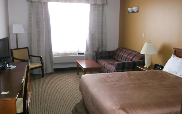 Foxwood Inn & Suites