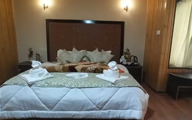 Rufina Lachung's Pride & SPA