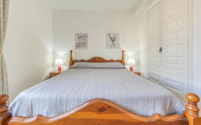 Isla Cartago 49 - Barneda