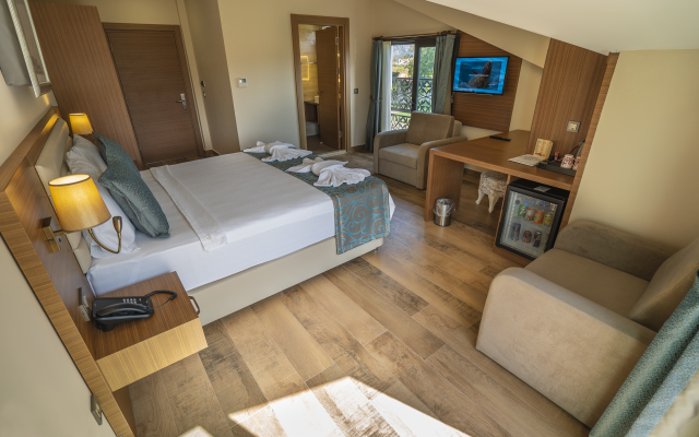 Dalyan Live Spa Resort Hotel