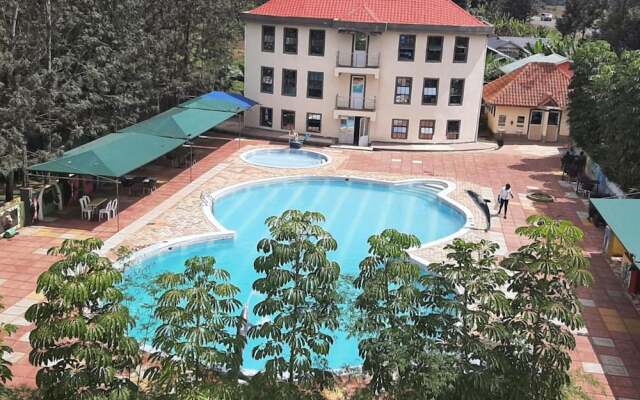 Three Rivers Resort Maragua