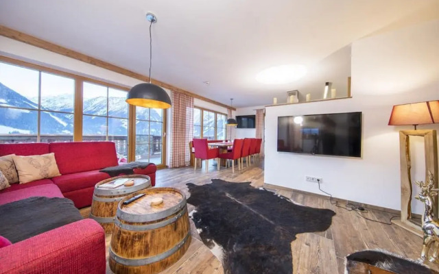 Luxury Chalet in Neukirchen near Wildkogel Ski Arena