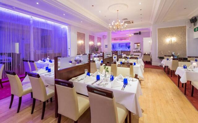 Royal Hotel