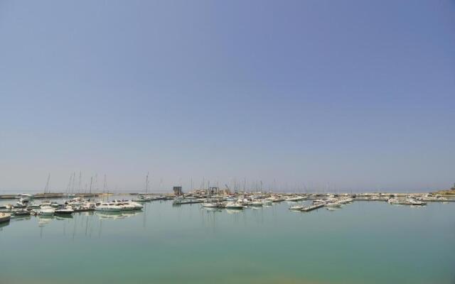 DELPOSTO Marina di Ragusa (lp)